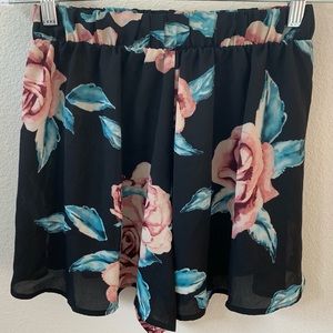 Show Me Your Mumu Carlos Swing Shorts - Small